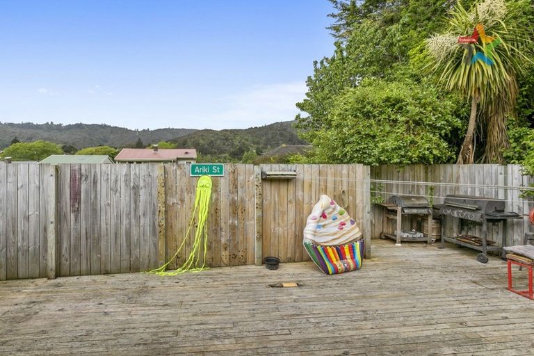 Photo of property in 3 Logie Street, Stokes Valley, Lower Hutt, 5019