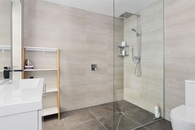 Photo of property in 33 Coast Boulevard, Papamoa Beach, Papamoa, 3118