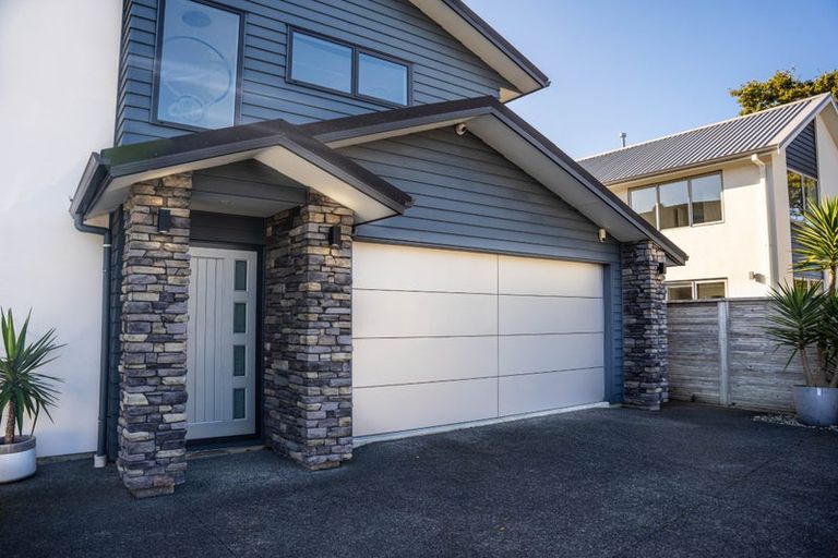 Photo of property in 87 Woburn Road, Woburn, Lower Hutt, 5010