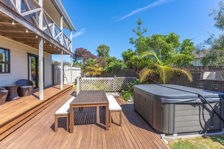 Photo of property in 91 Atkinson Avenue, Otaki Beach, Otaki, 5512