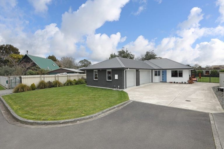 Photo of property in 3 Guthrie Court, Bulls, 4818