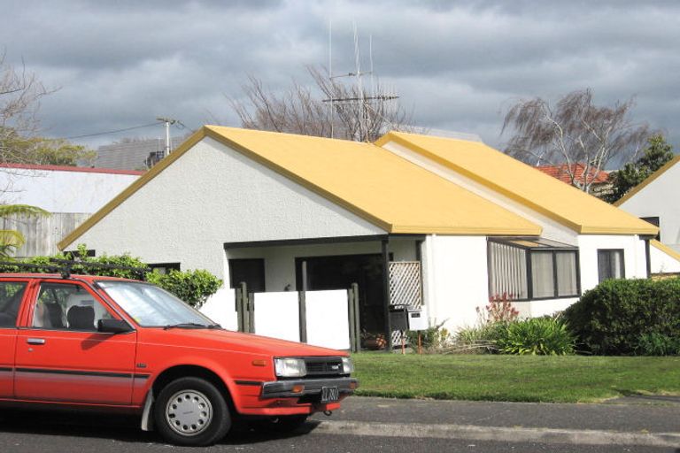 Photo of property in 72a Fourth Avenue, Tauranga, 3110