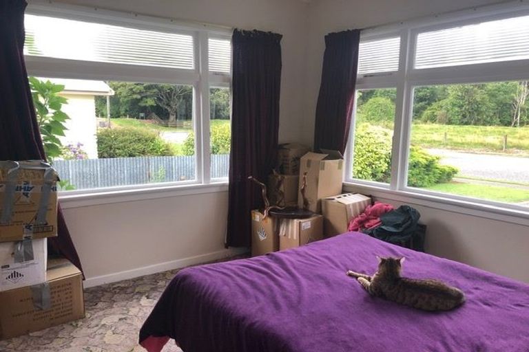Photo of property in 6 Erskine Street, Tuatapere, 9620