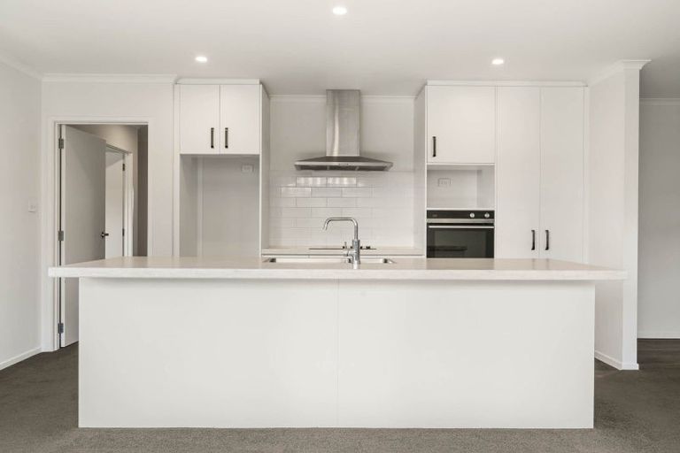 Photo of property in 66 Te Wharo Drive, Papamoa, 3118