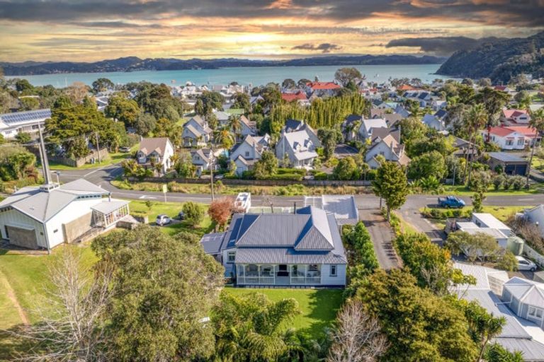 Photo of property in 5 Beresford Street, Russell, 0202