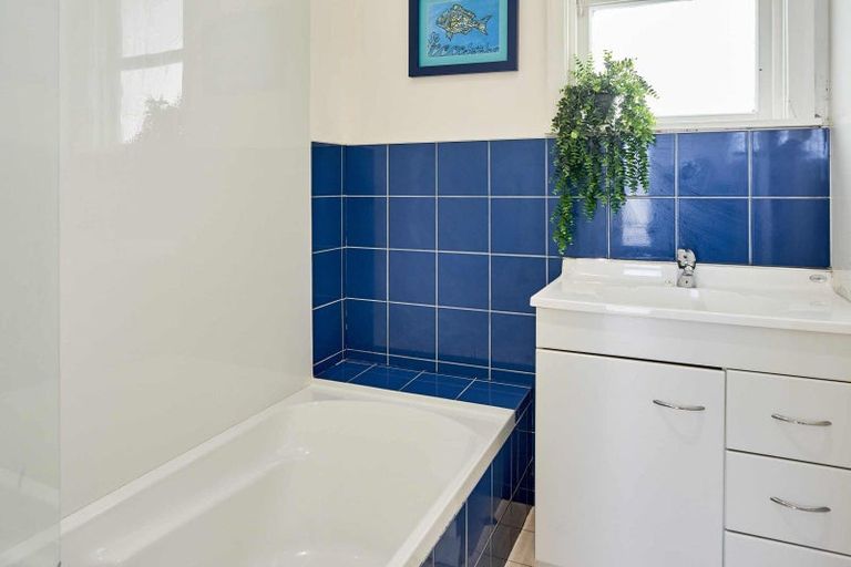 Photo of property in 62 Dimock Street, Titahi Bay, Porirua, 5022