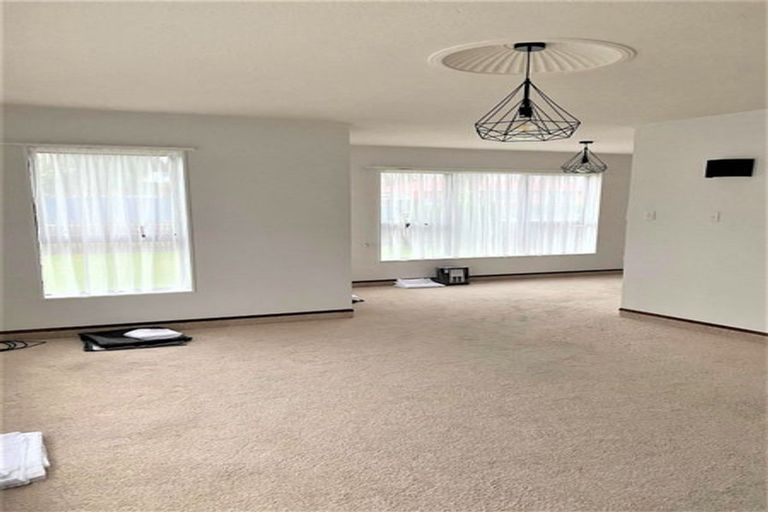 Photo of property in 52 Mcparland Street, Ebdentown, Upper Hutt, 5018