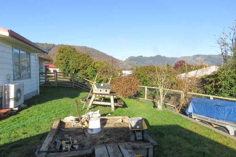 Photo of property in 31 Coal Street, Reefton, 7830