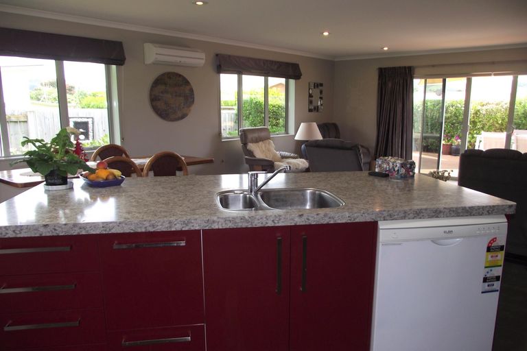 Photo of property in 9 Longboard Drive, Waihi Beach, 3611