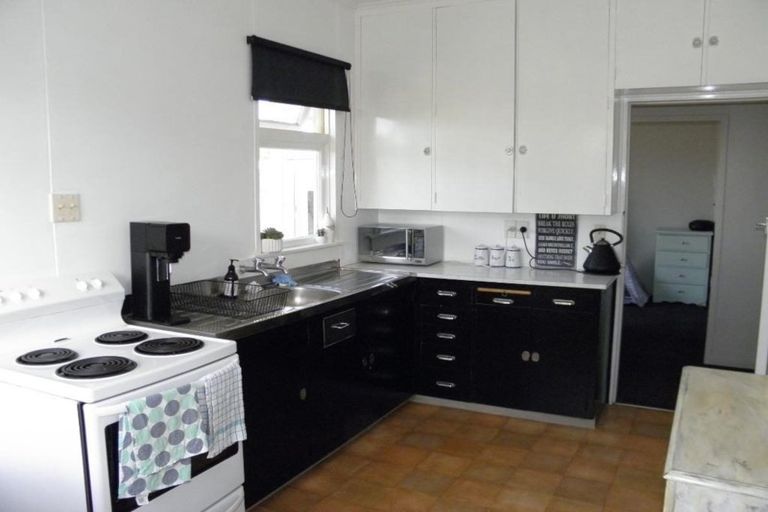 Photo of property in 87 Stobo Street, Grasmere, Invercargill, 9810