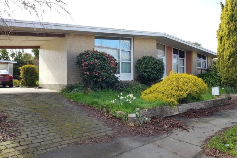 Photo of property in 3 Seagrave Place, Ilam, Christchurch, 8041