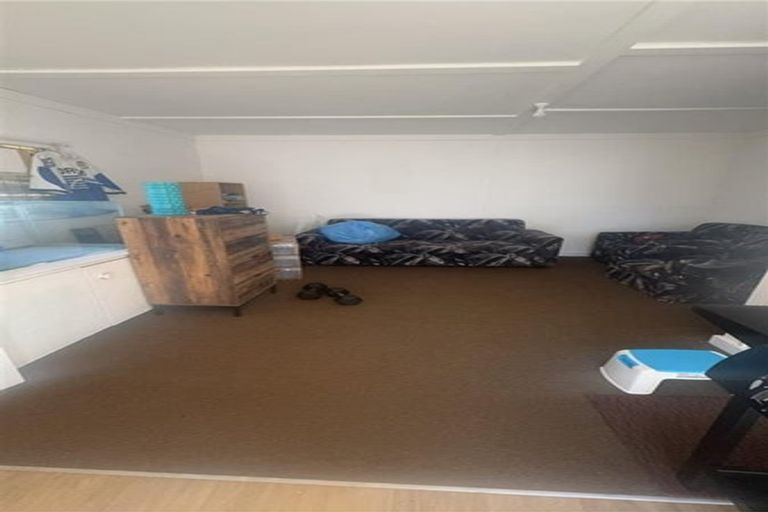 Photo of property in 86 Thompson Terrace, Manurewa, Auckland, 2102