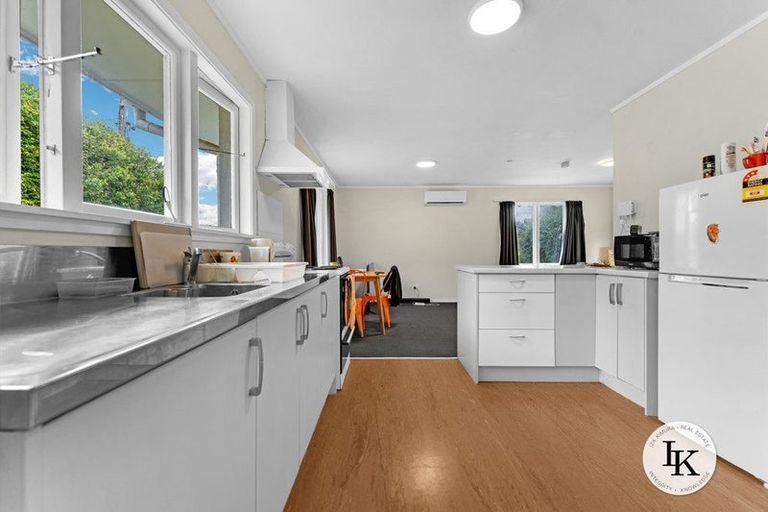 Photo of property in 146f Great South Road, Manurewa, Auckland, 2102