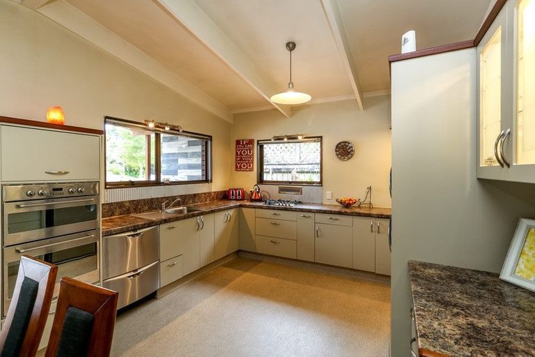 Photo of property in 7 Lombardy Place, Whalers Gate, New Plymouth, 4310
