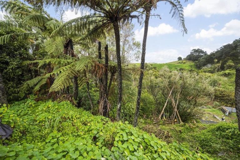 Photo of property in 40 Belair Avenue, Blagdon, New Plymouth, 4310