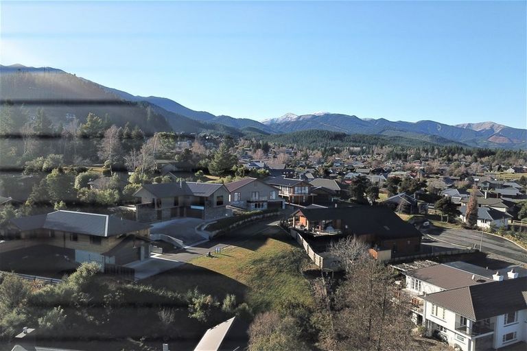 Photo of property in 2/7 Oakview Close, Hanmer Springs, 7334