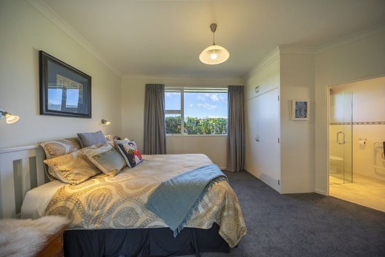 Photo of property in 56 Hawea Place, Te Anau, 9600