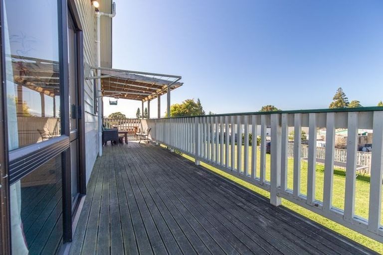 Photo of property in 190 Albert Park Drive, Te Awamutu, 3800