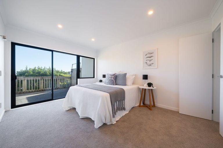 Photo of property in Ocean View Estate, 8/26 View Road, Titahi Bay, Porirua, 5022