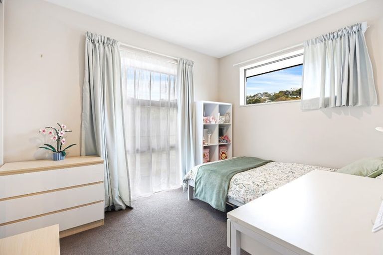 Photo of property in 33b Wilsons Road South, Saint Martins, Christchurch, 8022