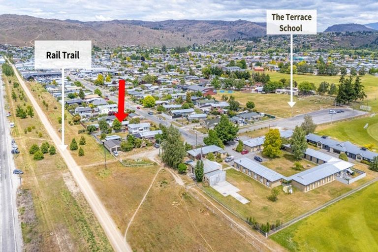 Photo of property in 93 Russell Street, Alexandra, 9320