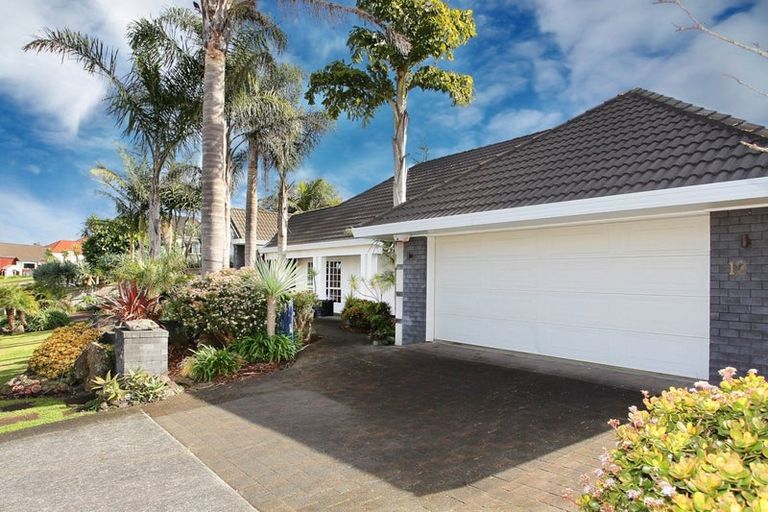Photo of property in 2/88 Glamorgan Drive, Torbay, Auckland, 0630