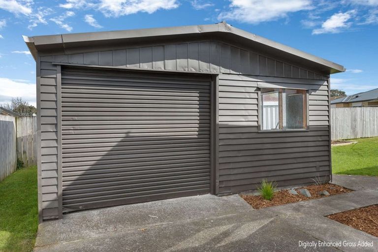 Photo of property in 5a Church Street, Tuakau, 2121
