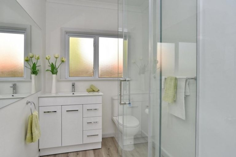 Photo of property in 38 Mcgregors Road, Bromley, Christchurch, 8062