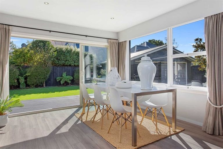 Photo of property in 10 Chislehurst Place, Bryndwr, Christchurch, 8052