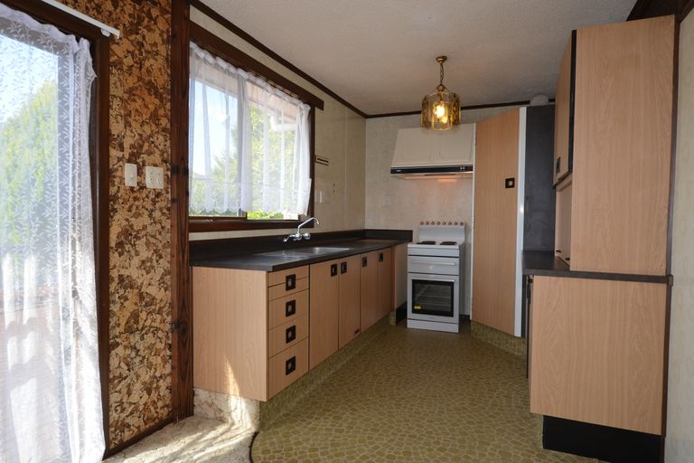 Photo of property in 13 Domett Street, Kawerau, 3127