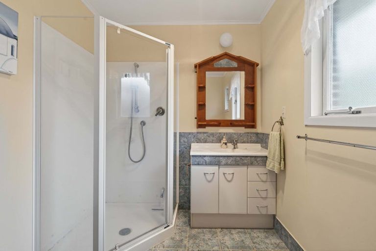 Photo of property in 2 Carlton Street, Te Aroha, 3320