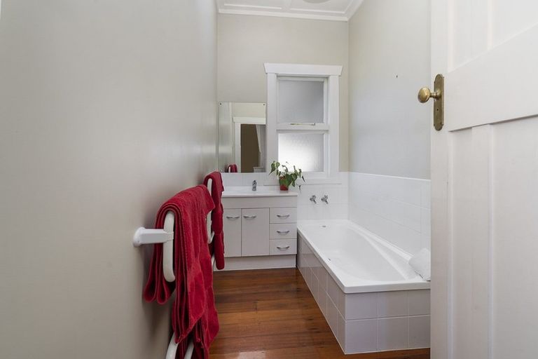 Photo of property in 4 Margaret Street, Roslyn, Palmerston North, 4414