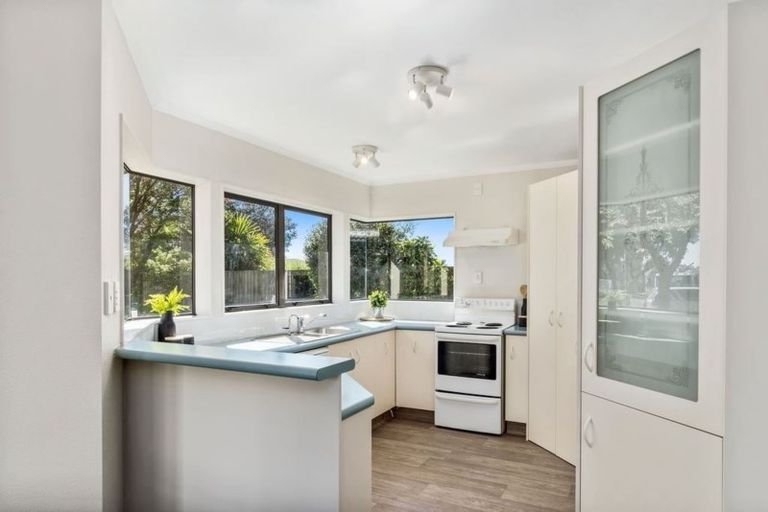 Photo of property in 676 Gloucester Road, Papamoa Beach, Papamoa, 3118
