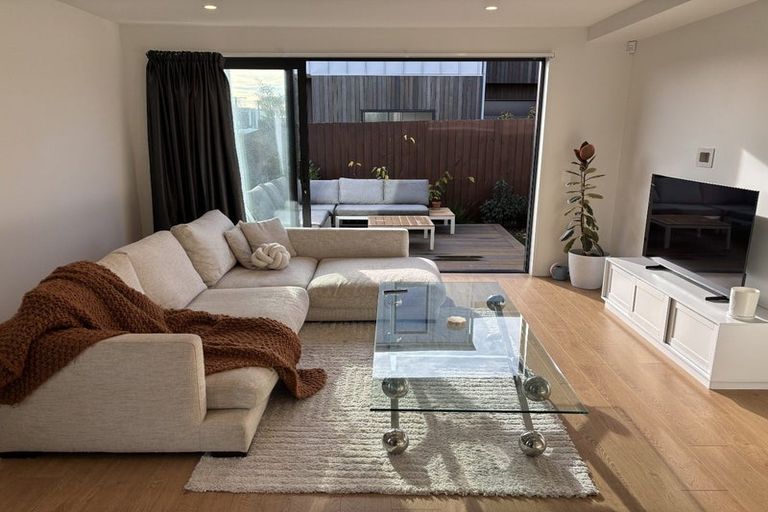 Photo of property in 1/74 Caledonian Road, St Albans, Christchurch, 8014