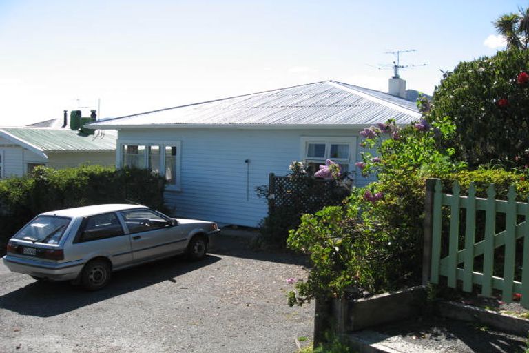 Photo of property in 21 Wellington Street, Nelson South, Nelson, 7010