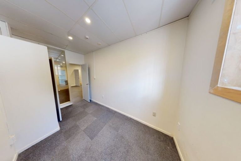 Photo of property in 1/8 Lipman Street, Mount Victoria, Wellington, 6011