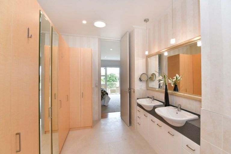 Photo of property in 163 Gulf Harbour Drive, Gulf Harbour, Whangaparaoa, 0930