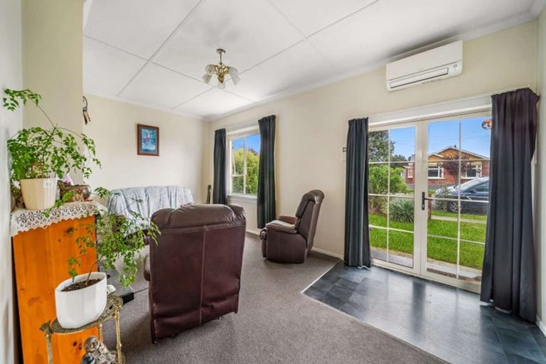 Photo of property in 19 Teviot Street, Oamaru North, Oamaru, 9400