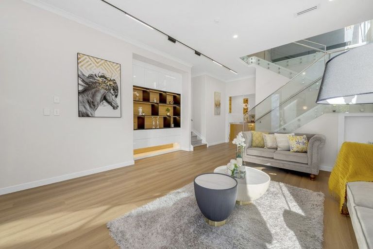 Photo of property in 2c Hughs Way, Flat Bush, Auckland, 2019