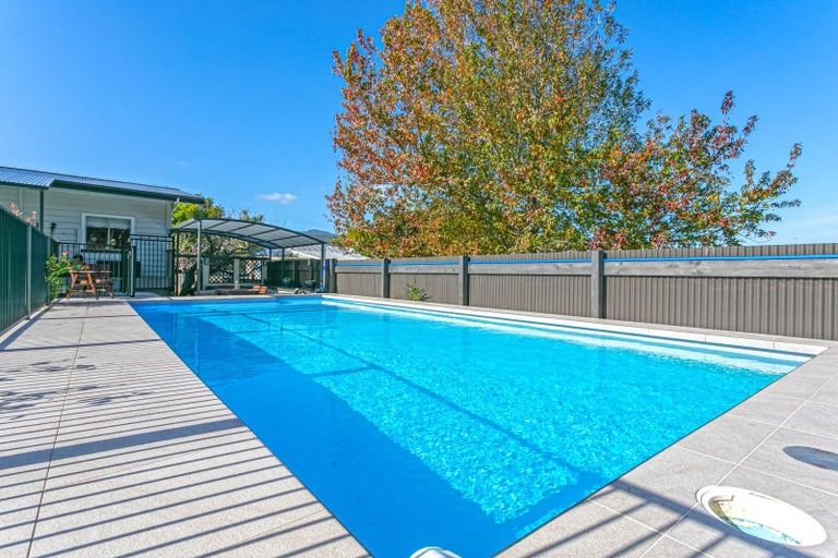 Photo of property in 135 Hauraki Road, Coromandel, 3506