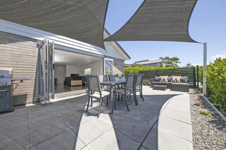 Photo of property in 68 Princes Street, Riverhead, 0820