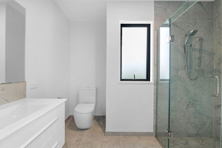 Photo of property in 1 Challow Court, Rolleston, 7615