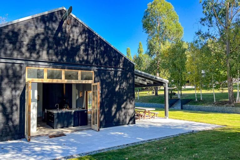 Photo of property in 281a Littles Road, Dalefield, Queenstown, 9371