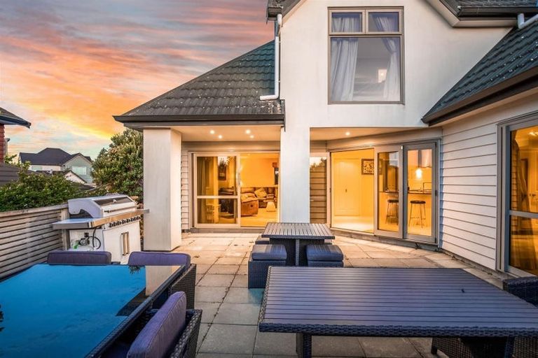 Photo of property in 69 Saint Ives Drive, Camborne, Porirua, 5026