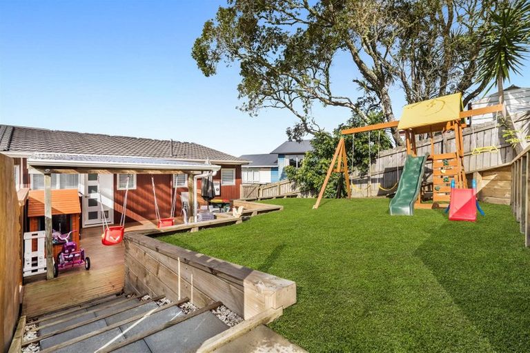 Photo of property in 1/131 Glamorgan Drive, Torbay, Auckland, 0630