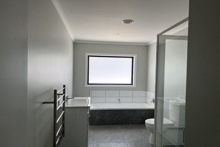 Photo of property in 48c Hokio Beach Road, Levin, 5510