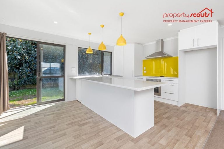 Photo of property in 76 Maire Road, Orewa, 0931