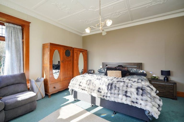 Photo of property in 1 Home Street, Winton, 9720