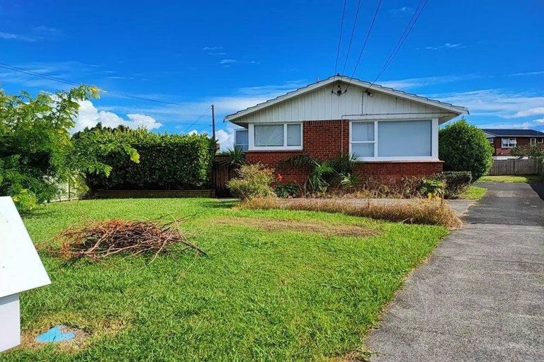 Photo of property in 1/67 Dale Crescent, Pakuranga, Auckland, 2010