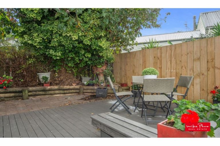 Photo of property in 51b Eureka Place, Parahaki, Whangarei, 0112